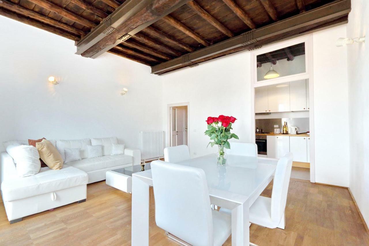 Pantheon - Argentina Luxury Apartment