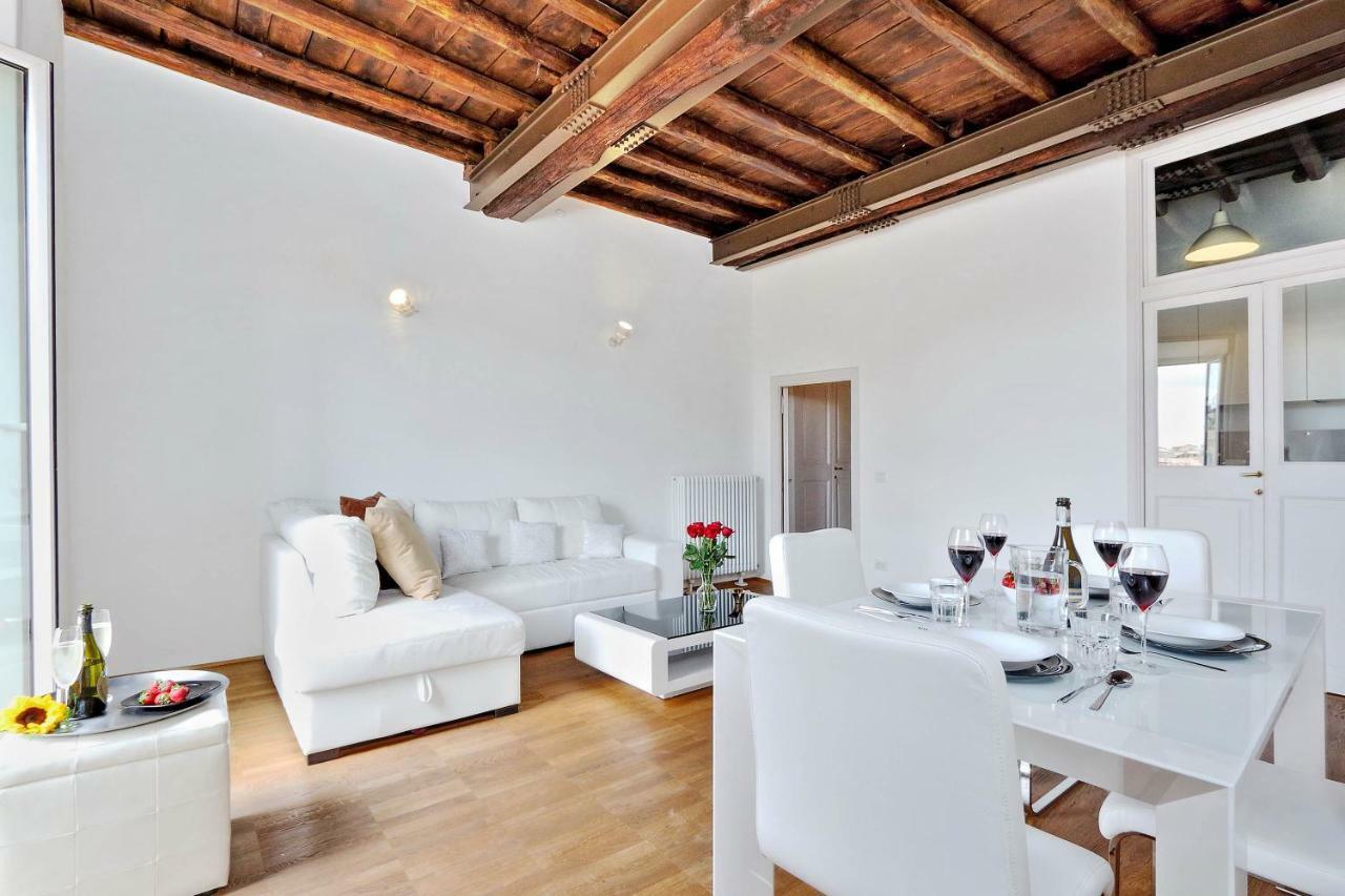 Pantheon - Argentina Luxury Rome
